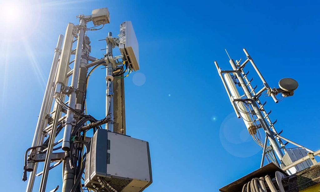 5G base stations in China