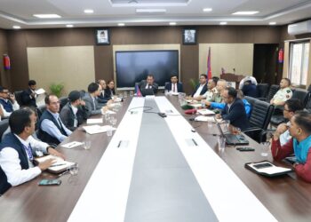 command post meeting urge telecom tower power supply during monsoon